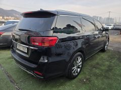 Сүрөт унаа Kia Carnival