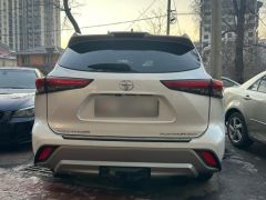 Сүрөт унаа Toyota Highlander