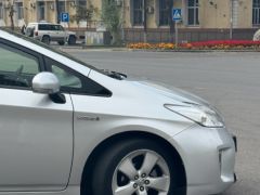 Сүрөт унаа Toyota Prius