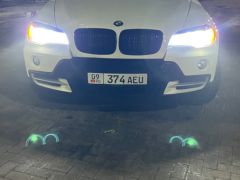 Photo of the vehicle BMW X5