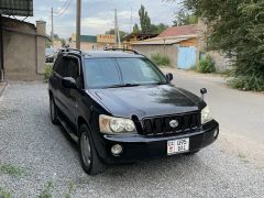 Сүрөт унаа Toyota Kluger