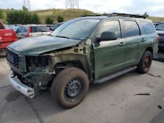 Сүрөт унаа Toyota Sequoia