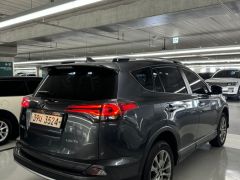 Фото авто Toyota RAV4