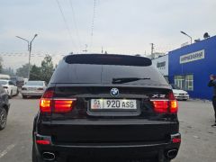 Photo of the vehicle BMW X5