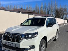 Сүрөт унаа Toyota Land Cruiser Prado