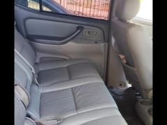 Фото авто Toyota Sequoia