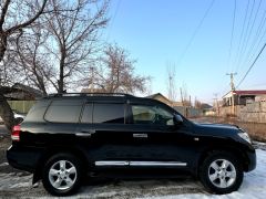 Photo of the vehicle Toyota Land Cruiser