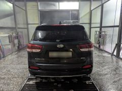 Сүрөт унаа Kia Sorento