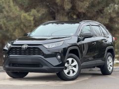 Photo of the vehicle Toyota RAV4