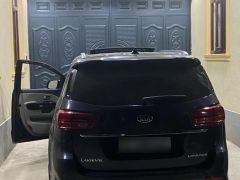 Фото авто Kia Carnival