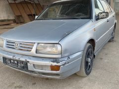 Фото авто Volkswagen Vento