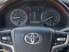 Фото авто Toyota Land Cruiser