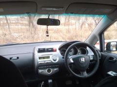 Photo of the vehicle Honda Fit