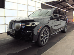 Фото авто BMW X7