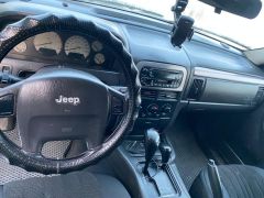 Фото авто Jeep Grand Cherokee