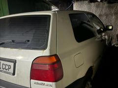 Сүрөт унаа Volkswagen Golf