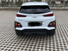 Сүрөт унаа Hyundai Kona