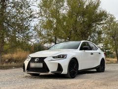 Сүрөт унаа Lexus IS