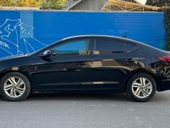 Photo of the vehicle Hyundai Elantra