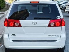 Сүрөт унаа Toyota Sienna