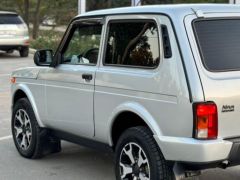 Сүрөт унаа ВАЗ (Lada) 2121 (4x4)