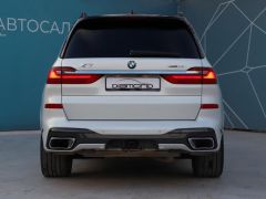 Фото авто BMW X7