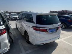 Фото авто Honda Odyssey