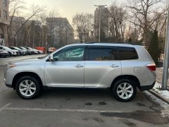 Фото авто Toyota Highlander