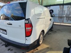 Сүрөт унаа Hyundai Starex (H-1)