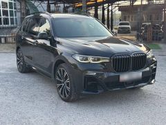 Фото авто BMW X7