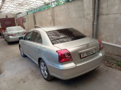 Фото авто Toyota Avensis