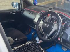 Фото авто Honda Fit