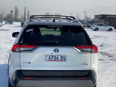 Сүрөт унаа Toyota RAV4