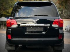 Фото авто Toyota Land Cruiser