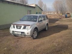 Фото авто Nissan Pathfinder