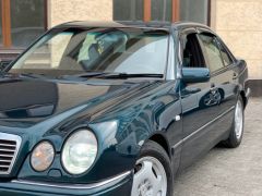 Photo of the vehicle Mercedes-Benz E-Класс