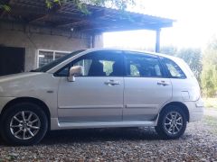 Сүрөт унаа Suzuki Liana