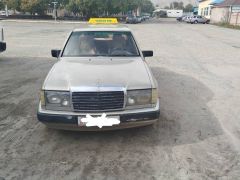 Photo of the vehicle Mercedes-Benz W124