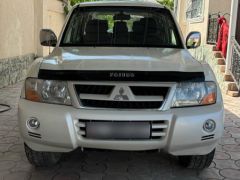 Сүрөт унаа Mitsubishi Pajero