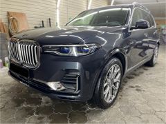 Фото авто BMW X7