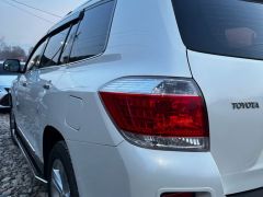 Photo of the vehicle Toyota Highlander