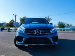 Сүрөт унаа Mercedes-Benz GLE