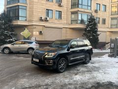 Photo of the vehicle Lexus LX