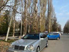 Photo of the vehicle Mercedes-Benz E-Класс