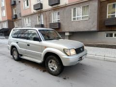 Сүрөт унаа Toyota Land Cruiser Prado