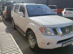 Сүрөт унаа Nissan Pathfinder