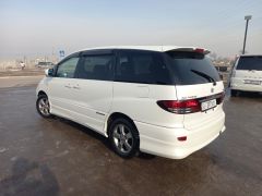 Фото авто Toyota Estima