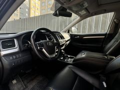 Сүрөт унаа Toyota Highlander