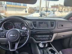 Фото авто Kia Carnival