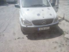 Сүрөт унаа Mercedes-Benz Vito